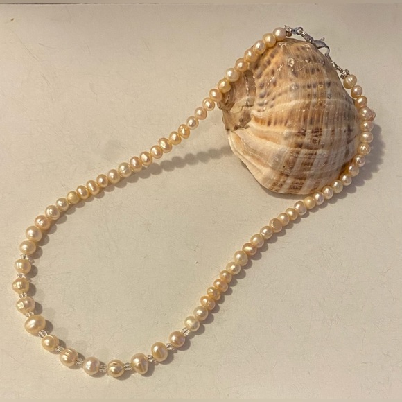 Genuine Organic Freshwater Pearl necklace - Picture 3 of 3